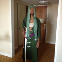 Black girl as zoro in hotel