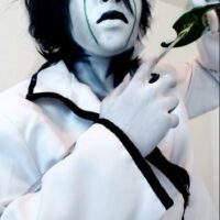 Black guy dressed as ulquiorra