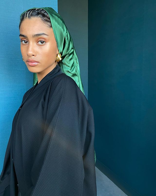 Imaan hammam silk hijab