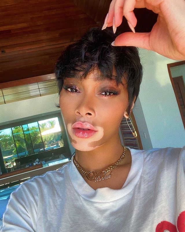 Winnie harlow short black hair