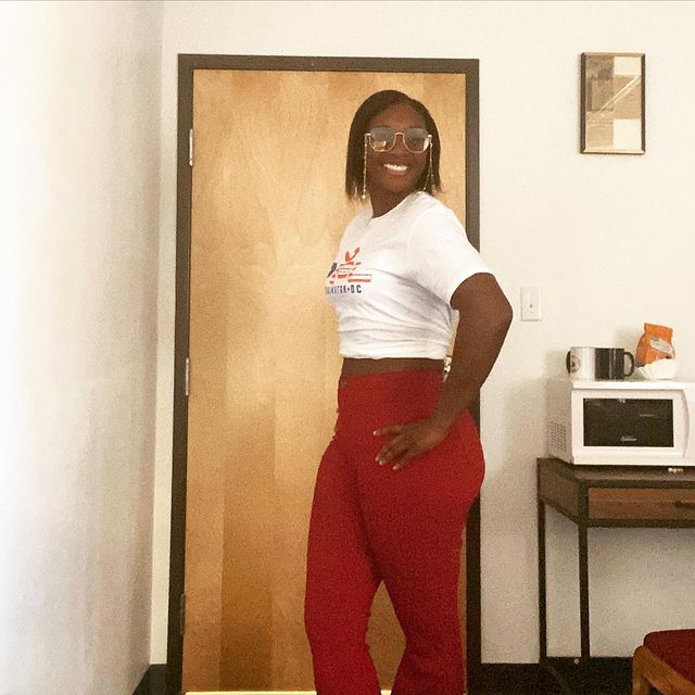 Claressa Shields red pants