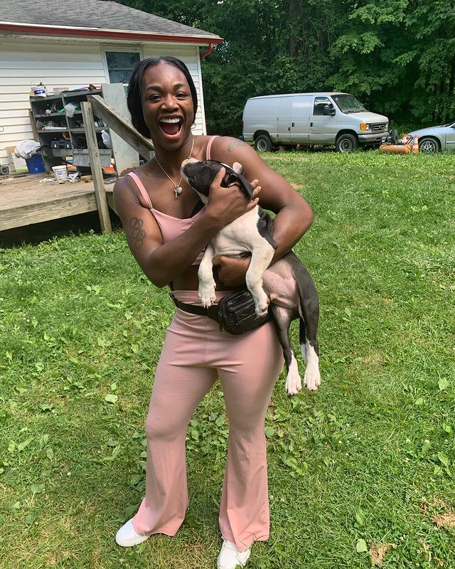 Claressa Shields with her dog