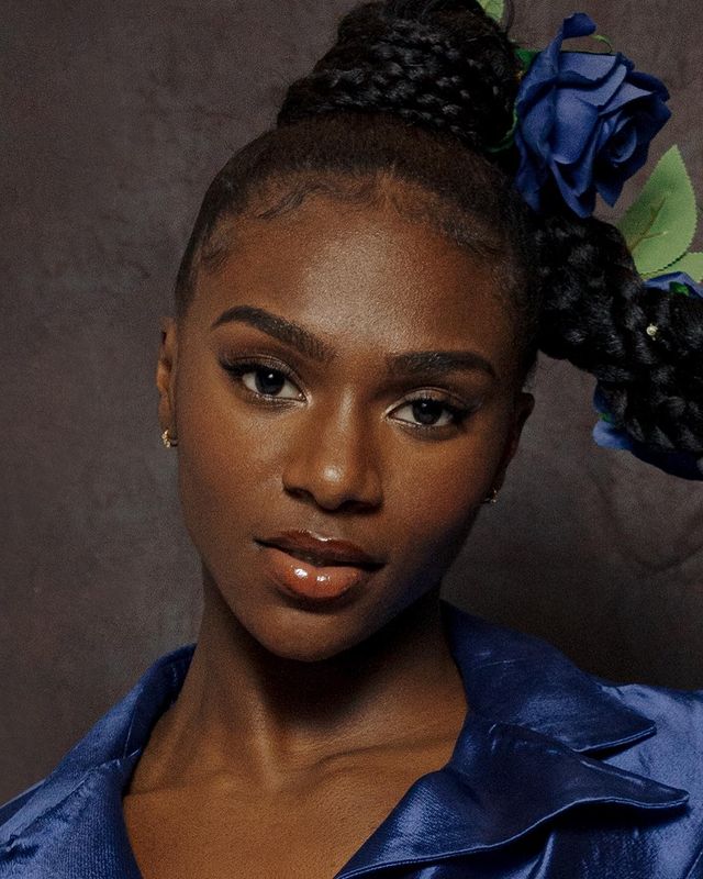 Dina Asher Smith eye lashes