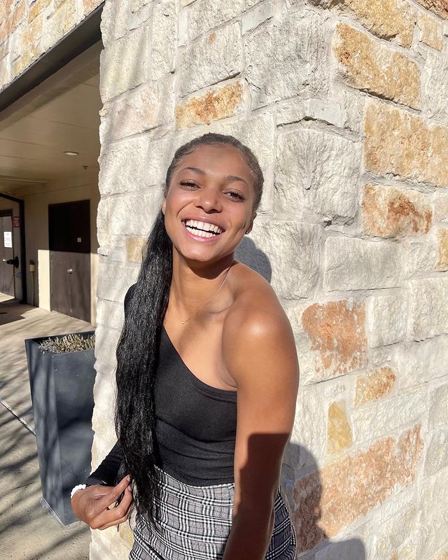 Gabby Thomas smiling cute