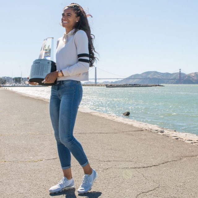 Sydney McLaughlin with trophy