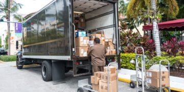 Ups Employee Istock.jpg