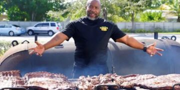 Derrick_mccray_pitmaster_mccrays_backyard_bbq_florida.jpg