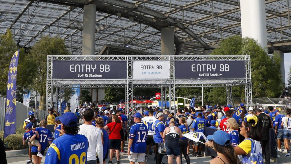 Sofi Stadium Gate Gettyimages 1243078012 1.jpg